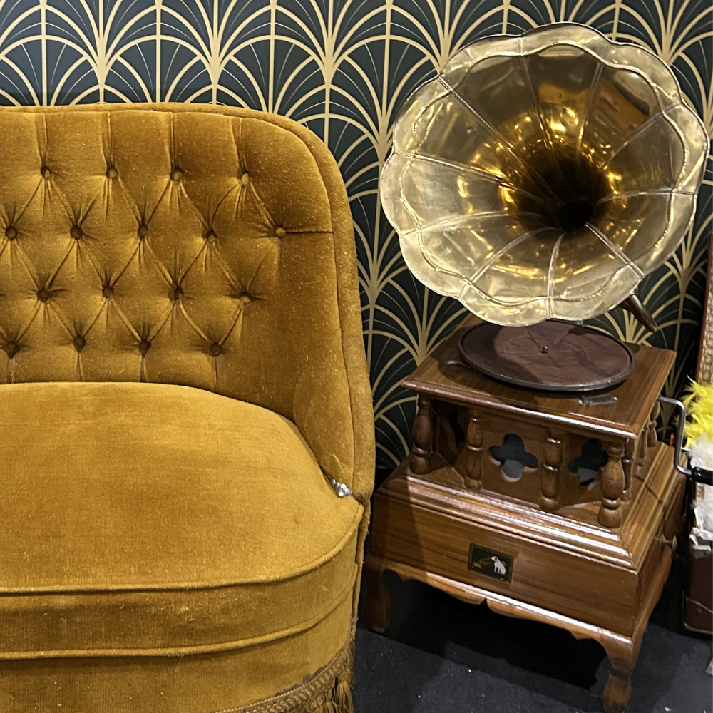 Gramophone 